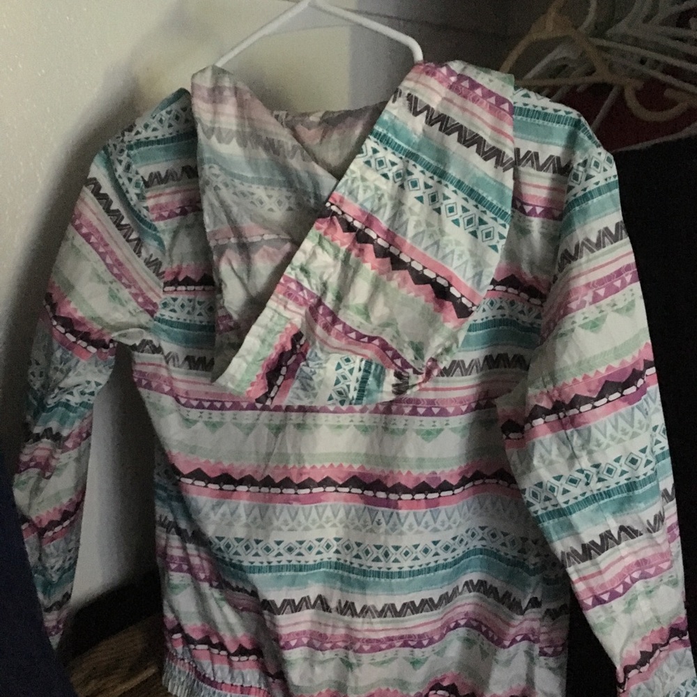 EMPYRE WINDBREAKER